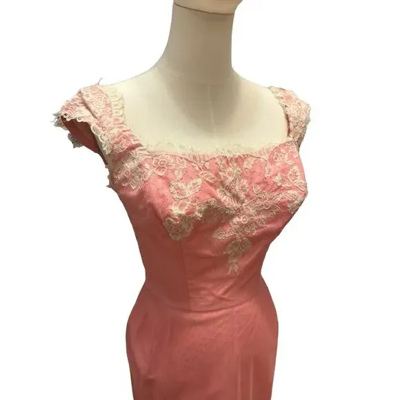 American vintage 50’s Pink Lace netting overlay shelf bust dress size X Small - Picture 10 of 16